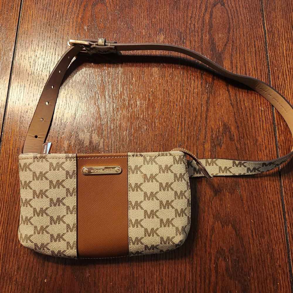 Michael Kors Belt Bag/Fannie Pack, Brown/Tan, Small/Medium